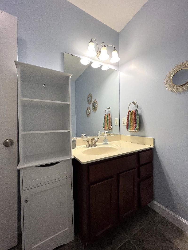 Furnished Finder property 347638_1 photo 17