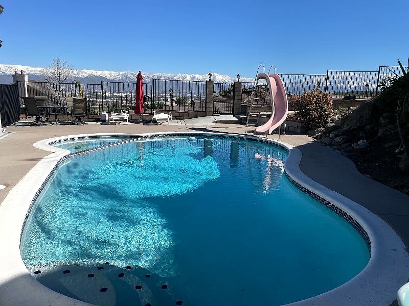 Furnished Finder property 347645_1 photo 12