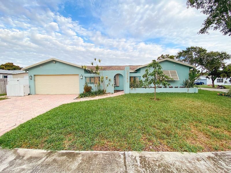 Furnished Finder property 347680_1 photo 21