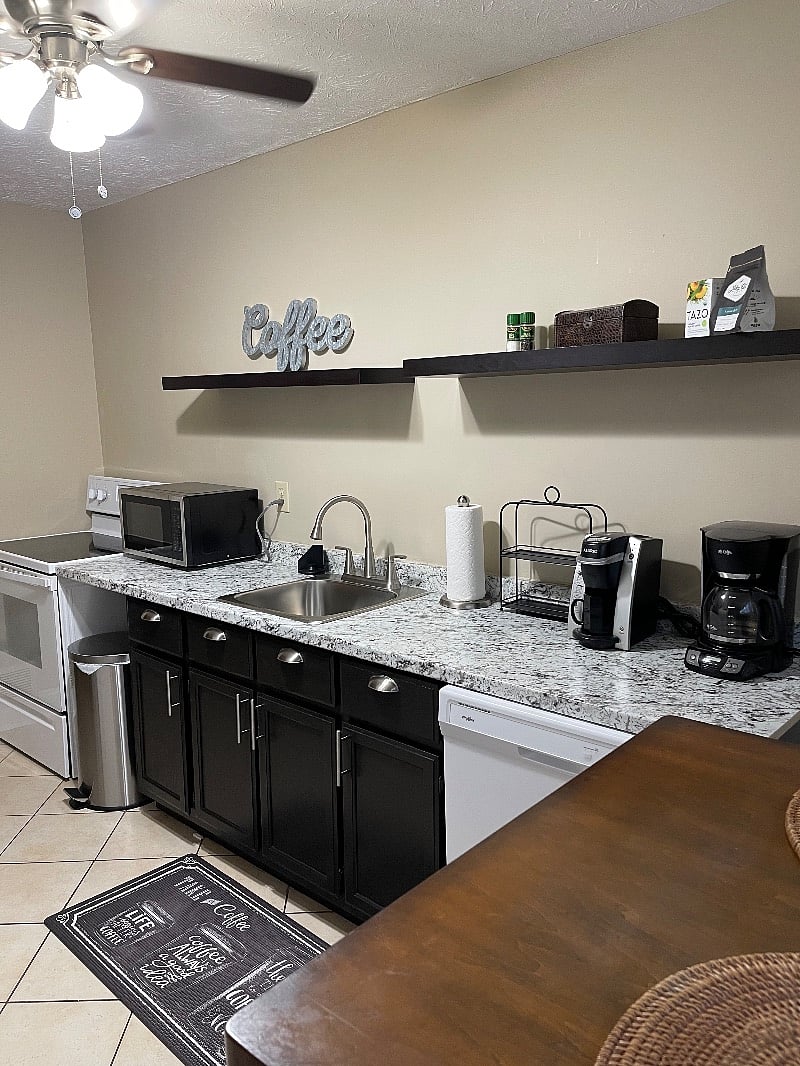 Furnished Finder property 347705_1 photo 16