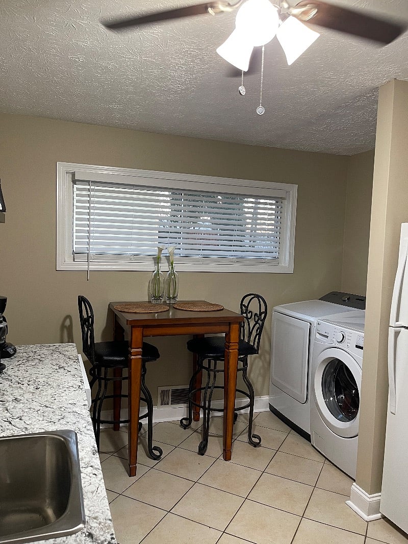 Furnished Finder property 347705_1 photo 18
