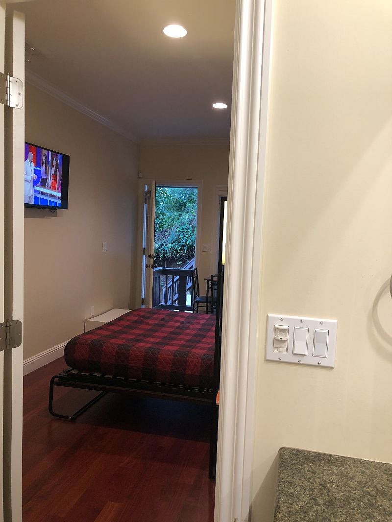 Furnished Finder property 347782_1 photo 5