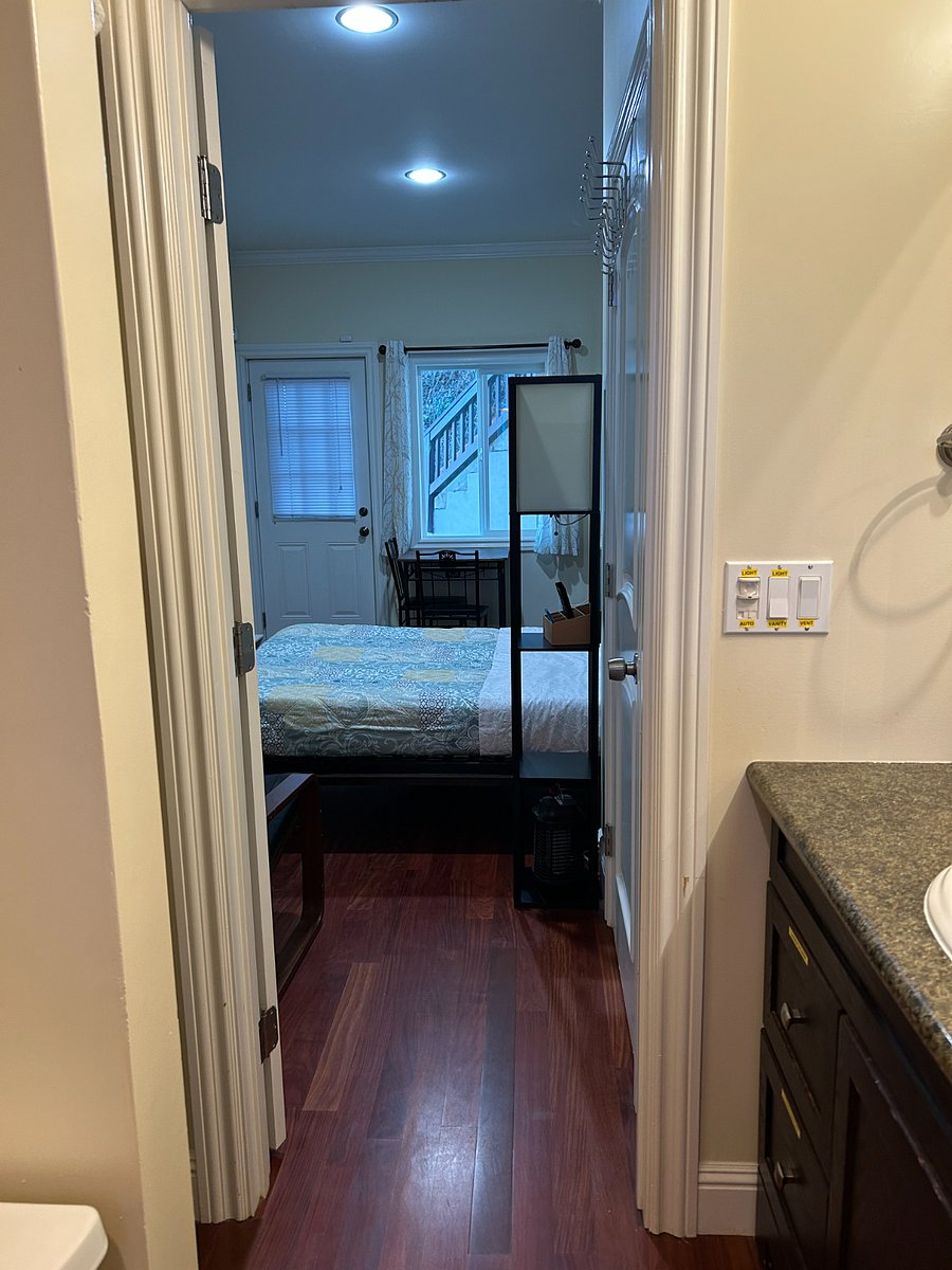Furnished Finder property 347782_1 photo 8