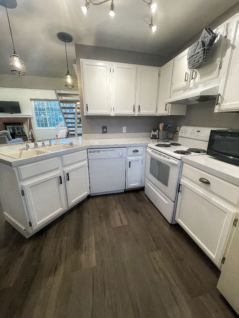 Furnished Finder property 347835_1 photo 21