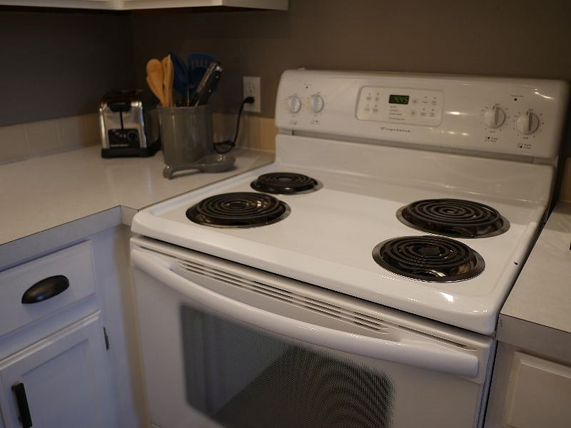 Furnished Finder property 347835_1 photo 25