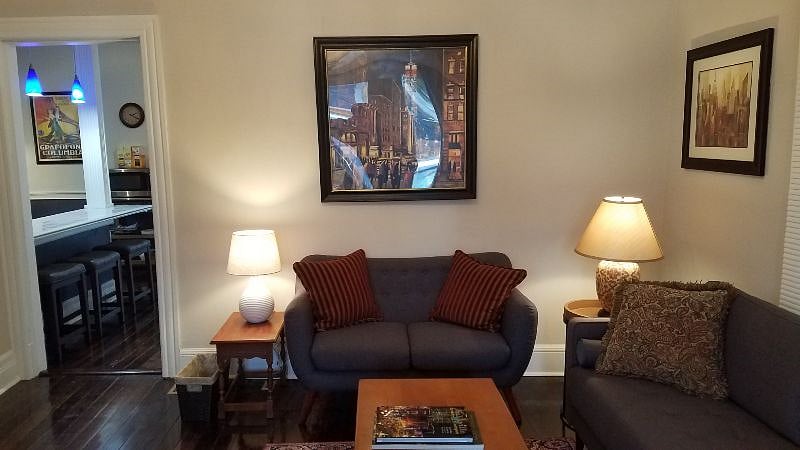 Modern furnishings and plenty of room for relaxing or entertaining. 