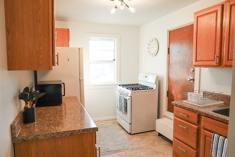 Furnished Finder property 347865_1 photo 15