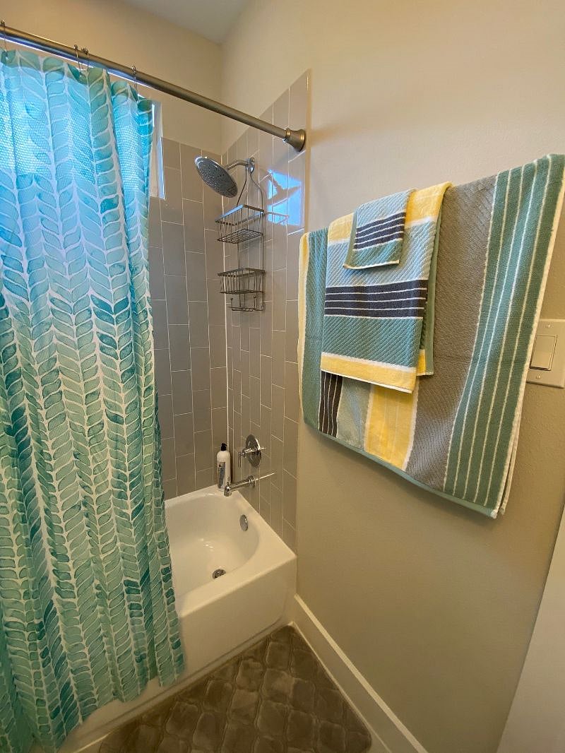 Furnished Finder property 347928_1 photo 8