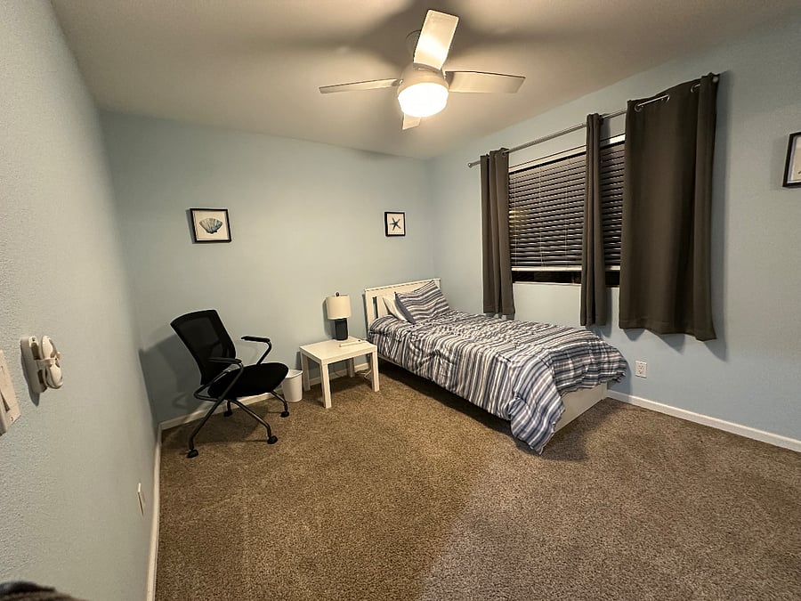 Guest bedroom inc one twin bed