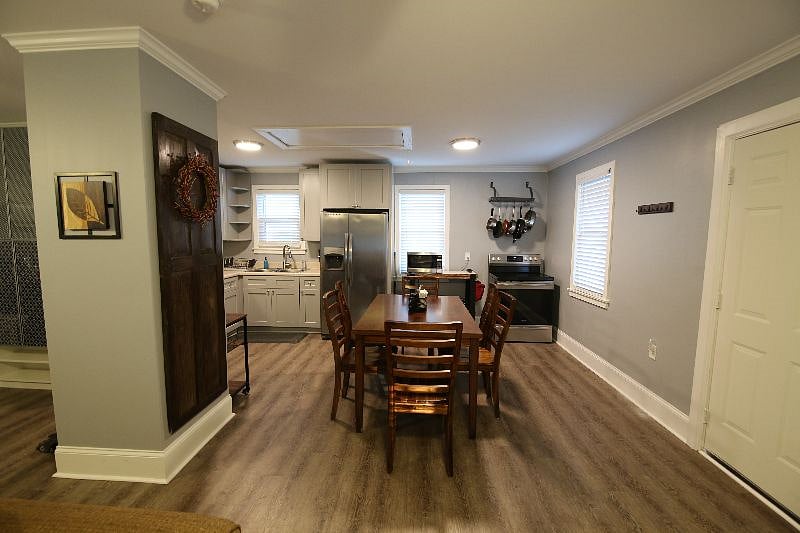 Furnished Finder property 347940_1 photo 7