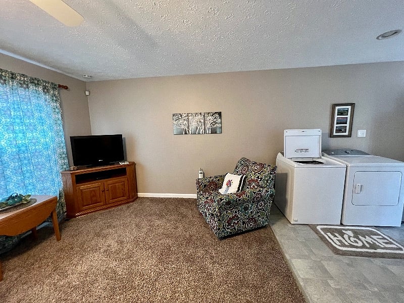 Furnished Finder property 347992_2 photo 13