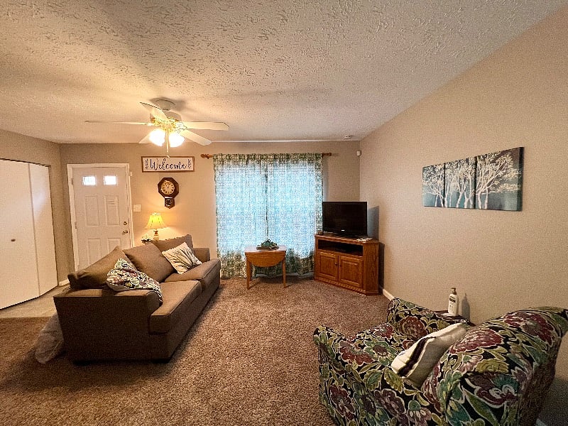 Furnished Finder property 347992_3 photo 16