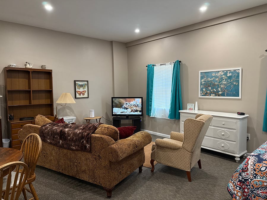 Furnished Finder property 347992_4 photo 3