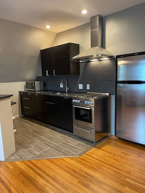 Furnished Finder property 348029_1 photo 1
