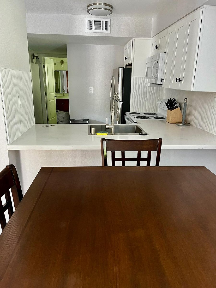 Furnished Finder property 348063_1 photo 10