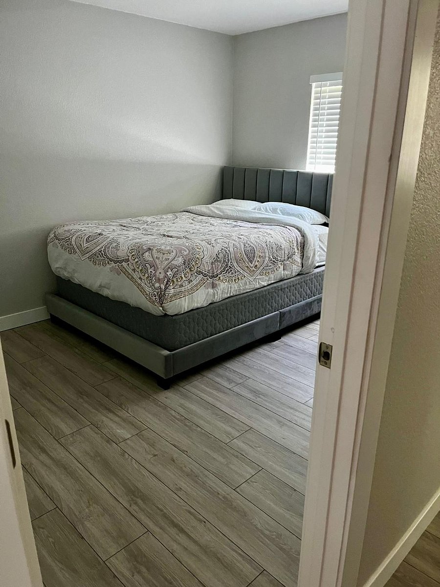 Furnished Finder property 348063_1 photo 12