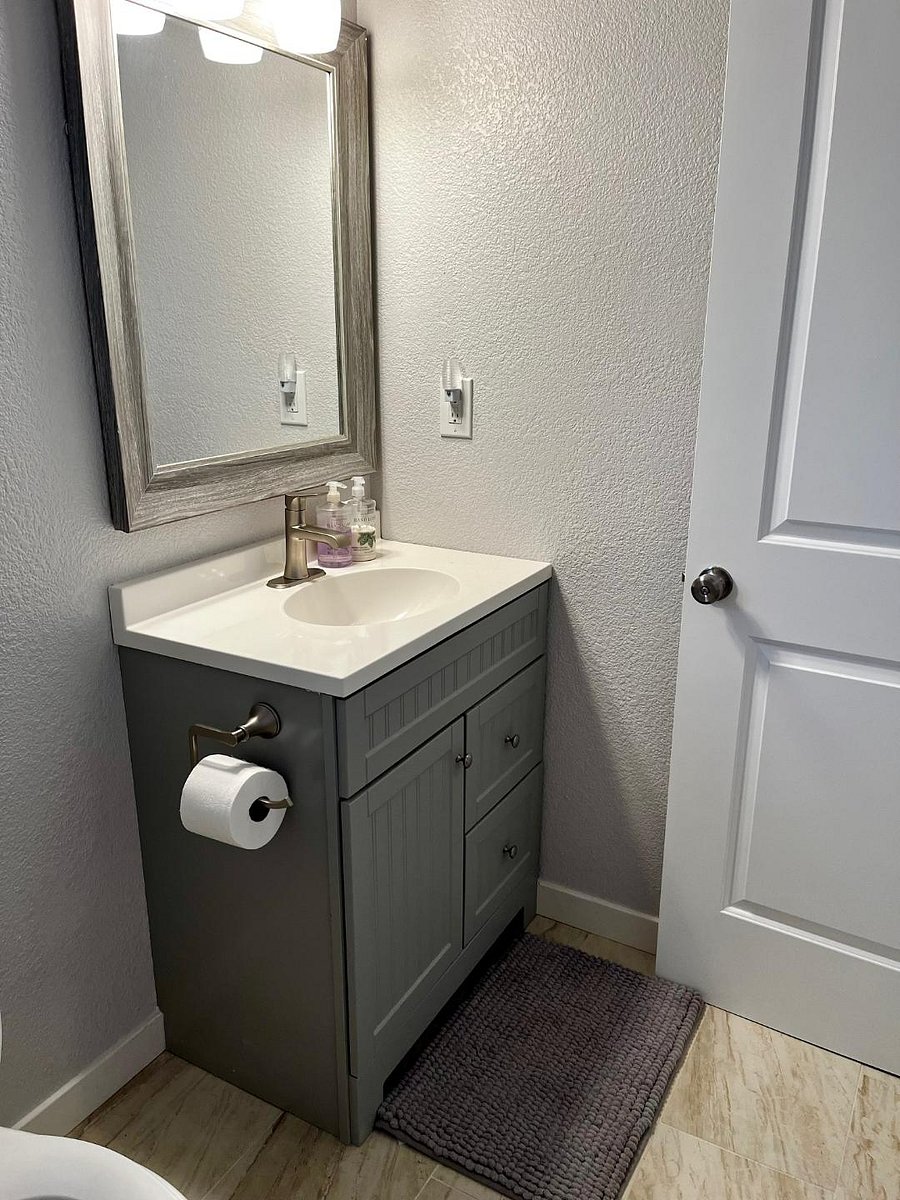 Furnished Finder property 348063_1 photo 14