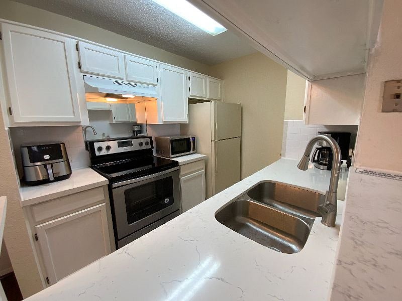 Furnished Finder property 348070_1 photo 10