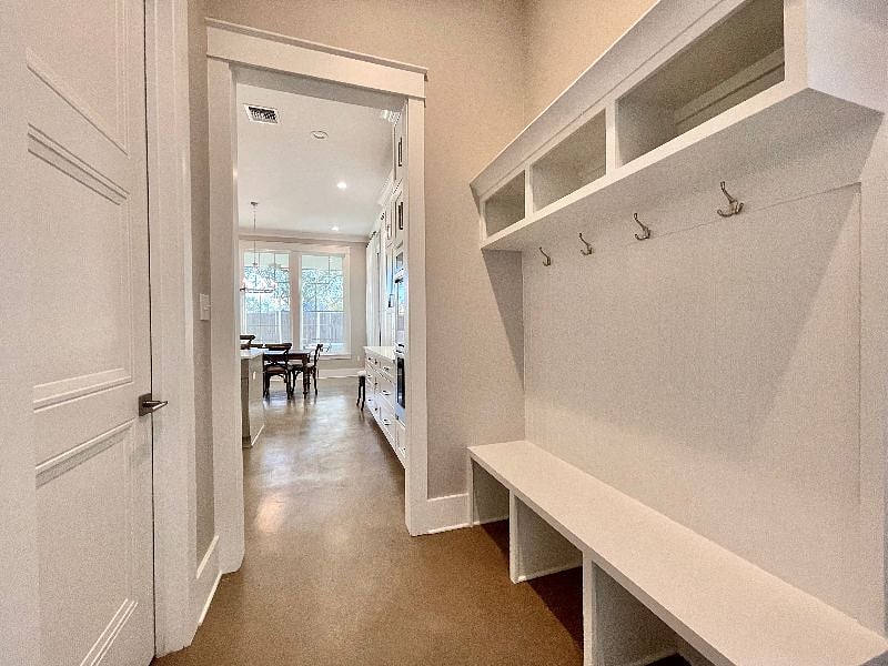Furnished Finder property 348090_1 photo 3