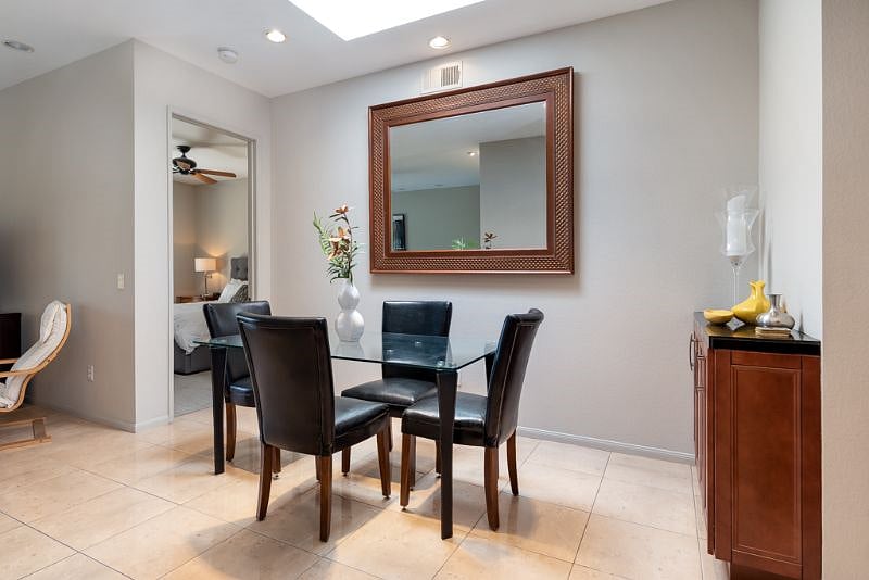 Furnished Finder property 348093_1 photo 11