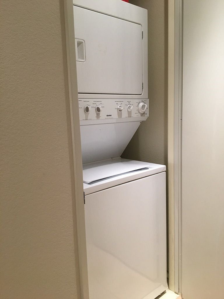 Furnished Finder property 348093_1 photo 26