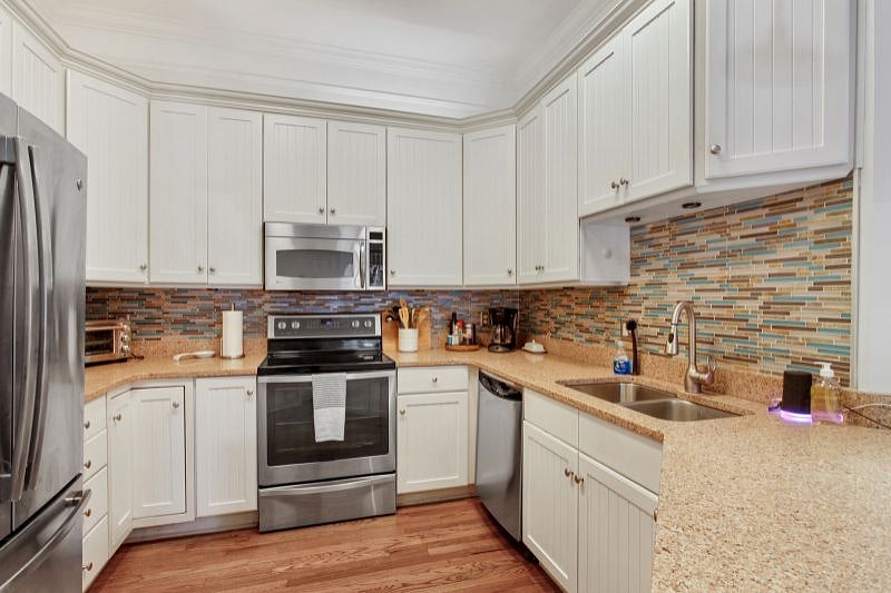 Furnished Finder property 348134_1 photo 11