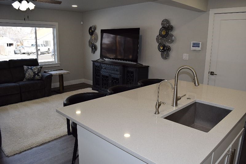 Furnished Finder property 348179_1 photo 10