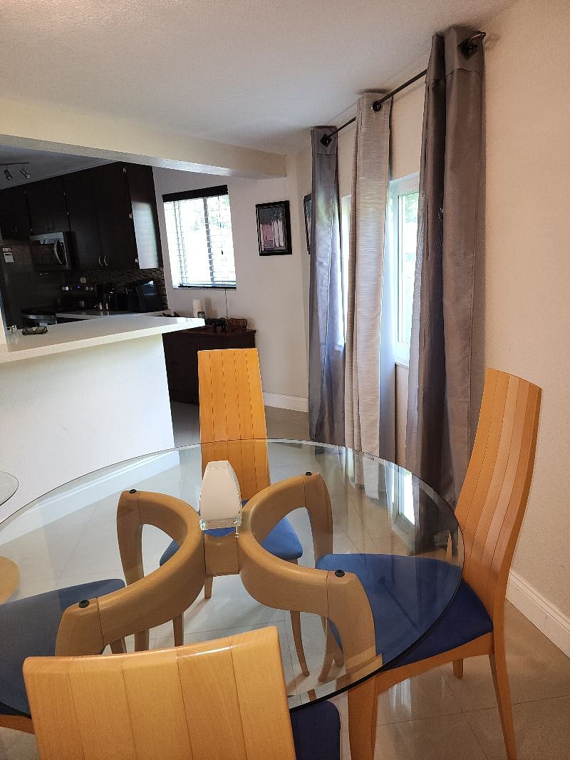 Furnished Finder property 348185_1 photo 24