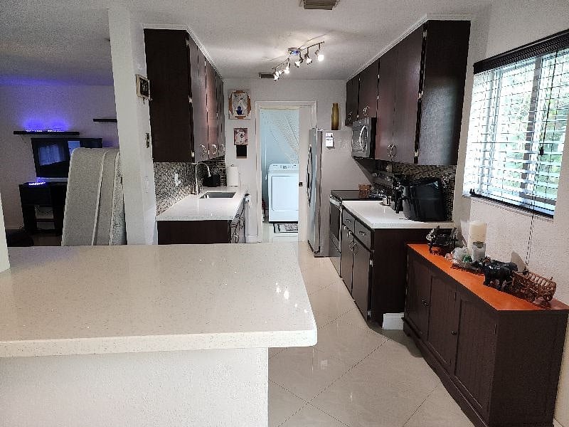 Furnished Finder property 348185_1 photo 20