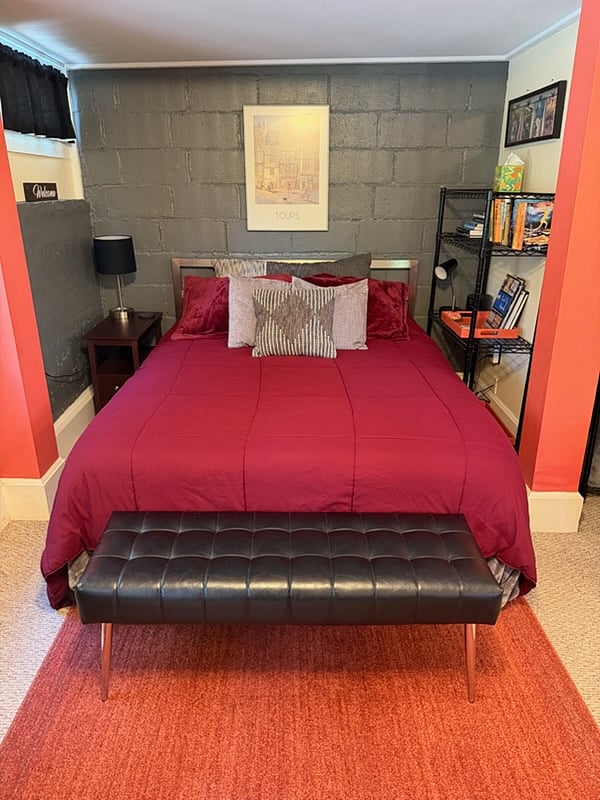 New Saatva Queen mattress assures a great nights rest.