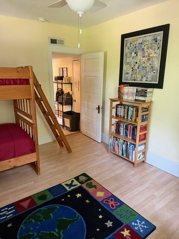 This apartment offers guests an array of reading materials, games, amenities for families with small children, and information and literature on local history and entertainment.