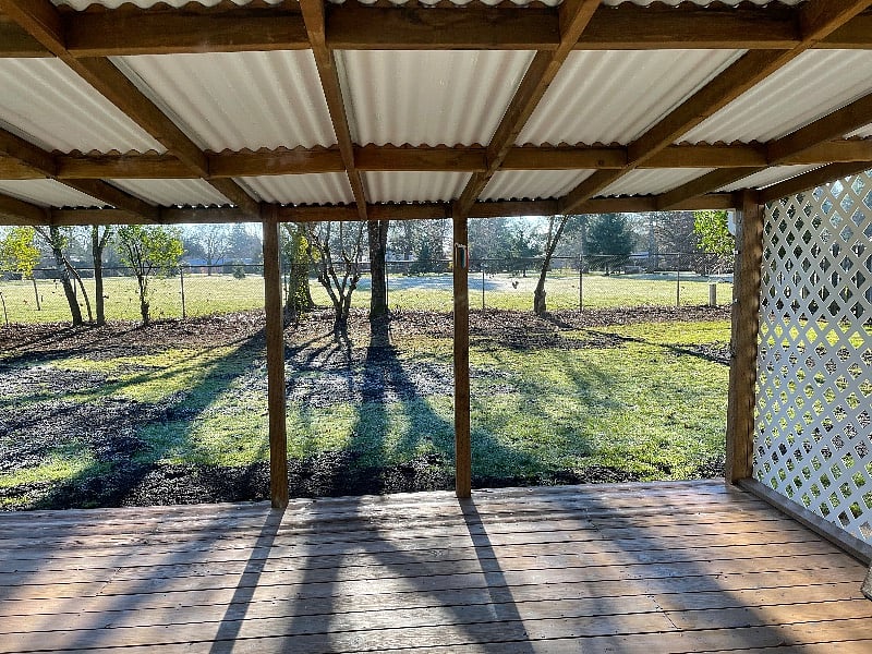 Huge fenced yard, incredible park!