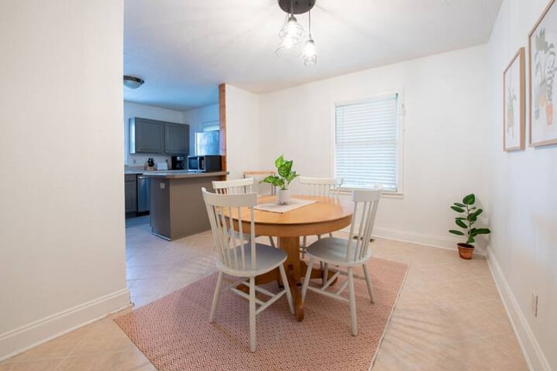 Furnished Finder property 348512_1 photo 10