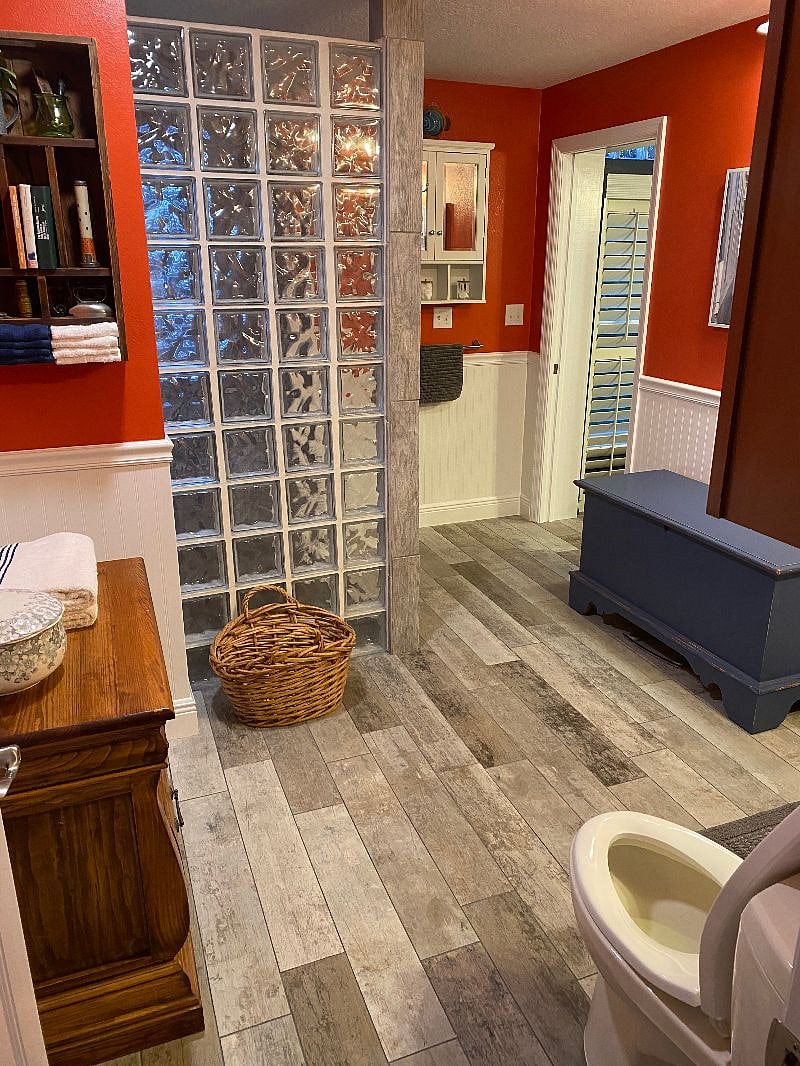 Large bathroom with walk in spacious shower
