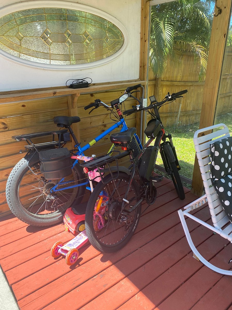 Storage with electric bike charging station
