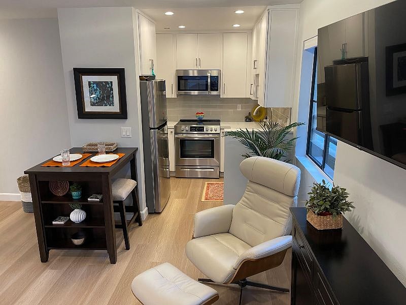 Furnished Finder property 348553_1 photo 13
