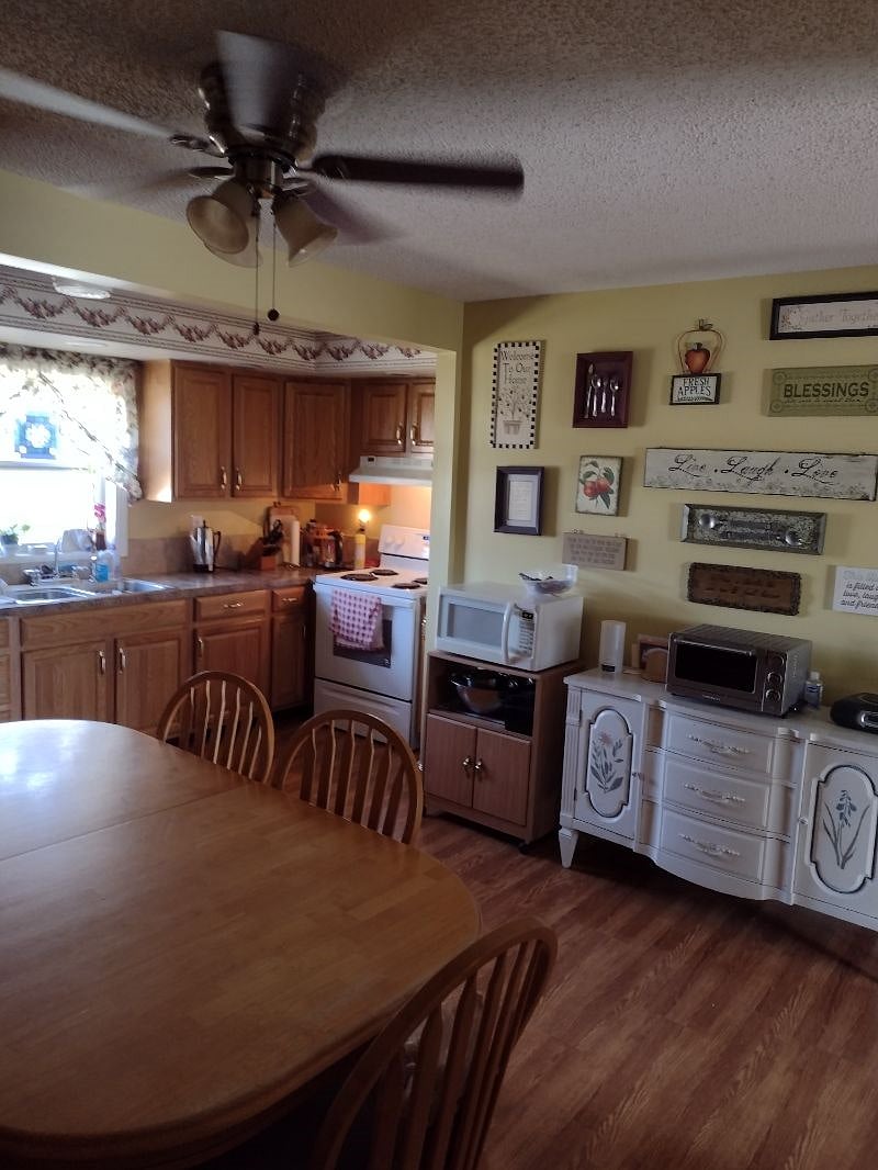 Furnished Finder property 348570_1 photo 3