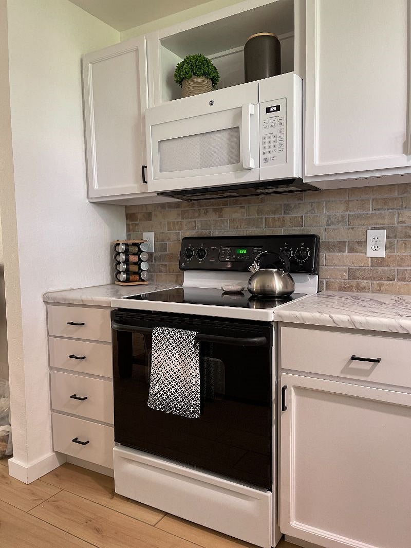 Basic dishes and kitchen utensils provided