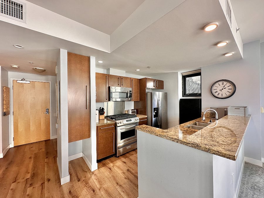 Furnished Finder property 348666_1 photo 17
