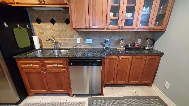 Furnished Finder property 348717_1 photo 5