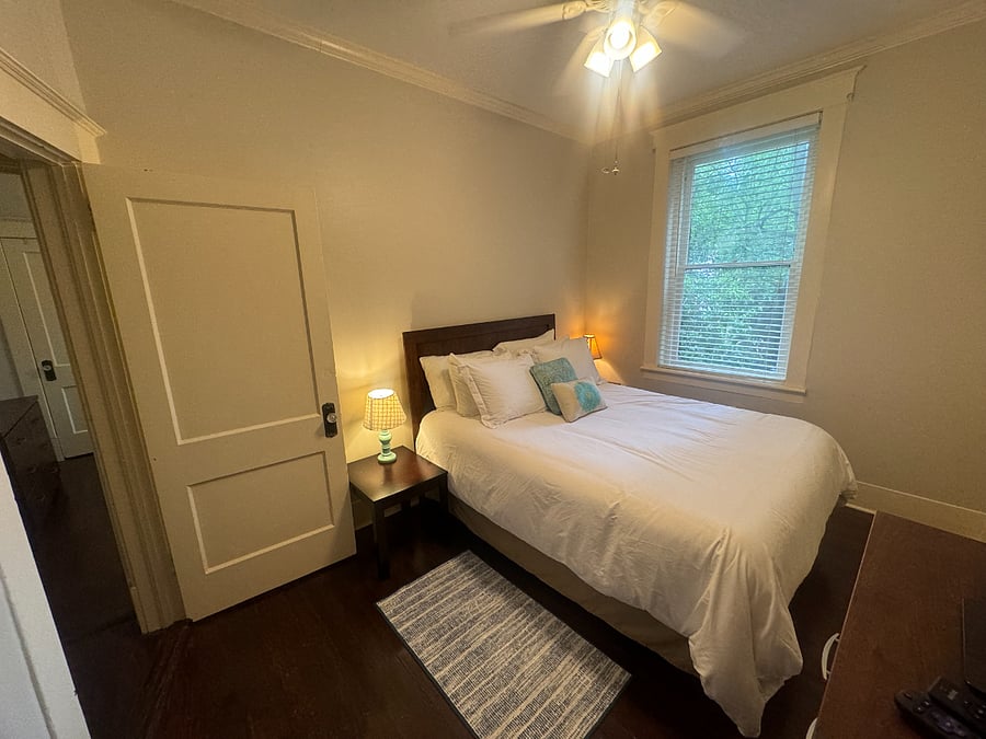 Furnished Finder property 348772_1 photo 17