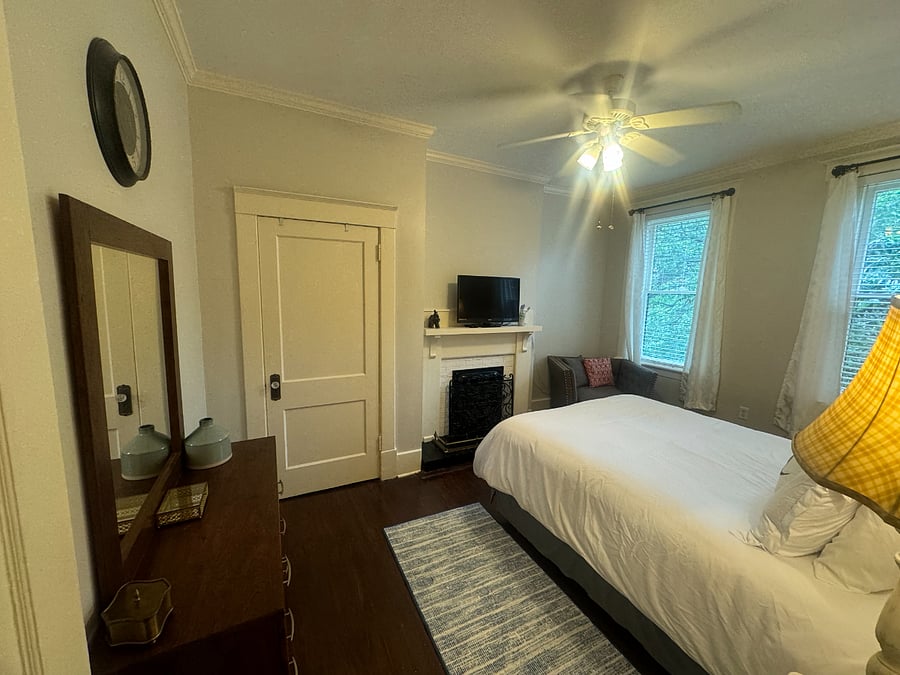 Furnished Finder property 348772_1 photo 18