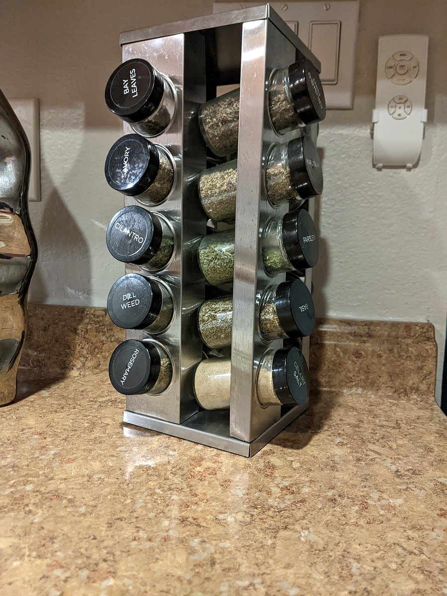 Spice rack with 20 different spices