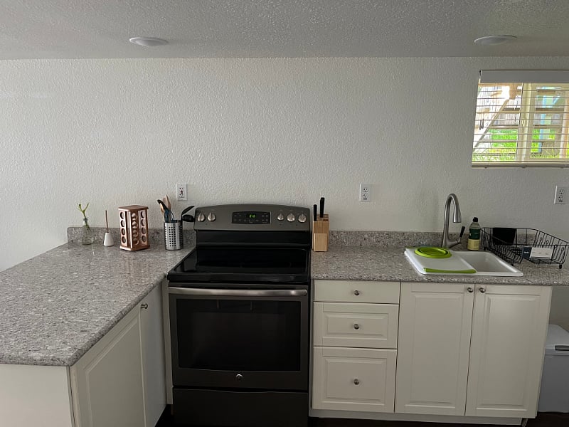 Furnished Finder property 348798_1 photo 3