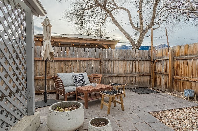 Private patio!