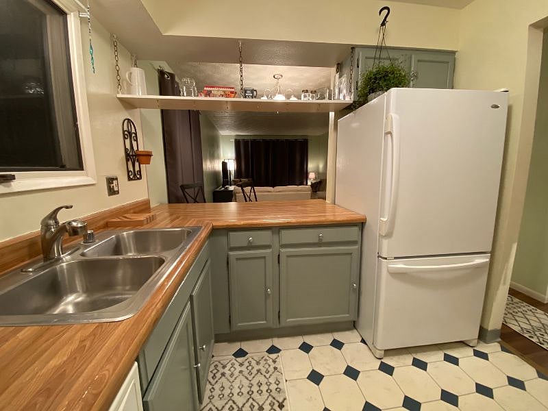 Furnished Finder property 348876_1 photo 10