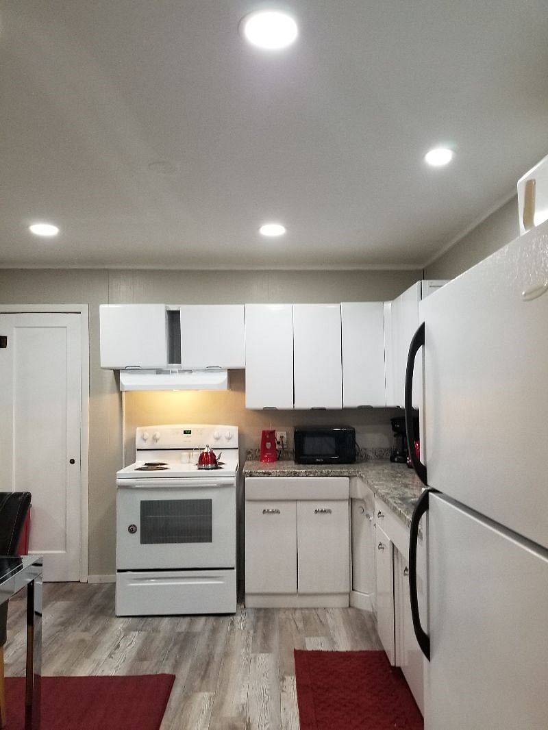 Furnished Finder property 348945_1 photo 17