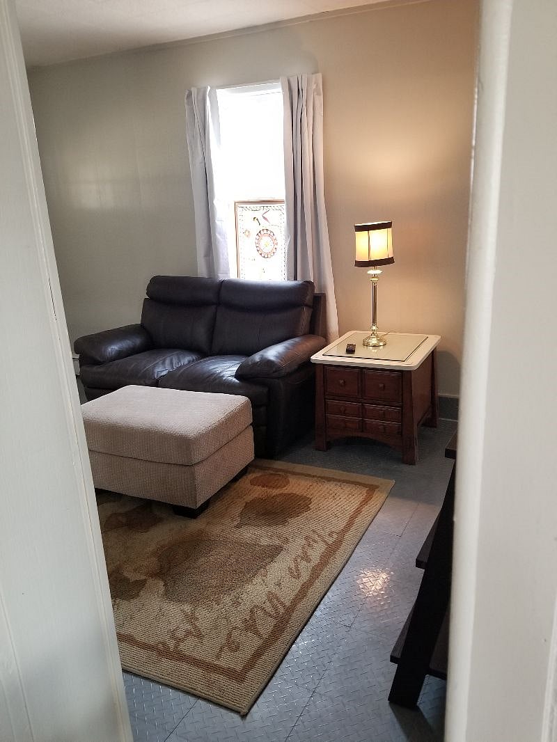 Furnished Finder property 348945_1 photo 4