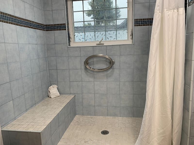 Furnished Finder property 349053_1 photo 10