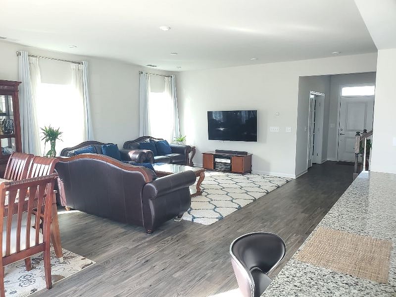 Furnished Finder property 349061_2 photo 6